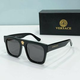 Picture of Versace Sunglasses _SKUfw55113854fw